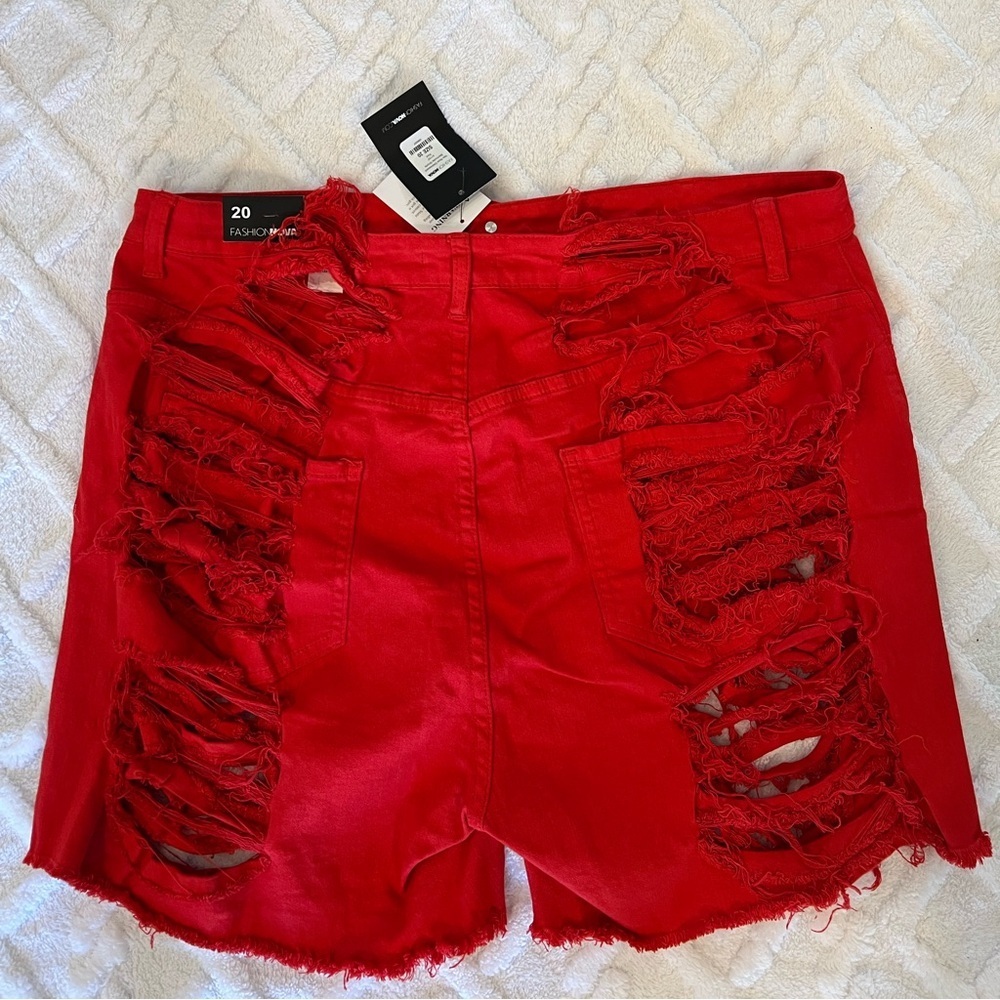 2X fashion, nova shredded shorts new with tag set - Picture 2 of 8